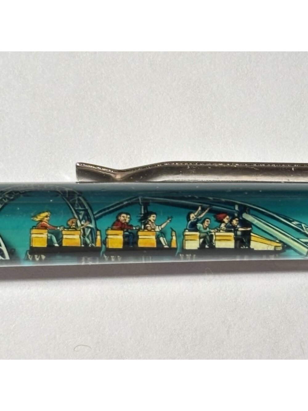 Six Flags Magic Mountain Revolution Floaty Pen Amusement Theme Park Souvenir Vtg